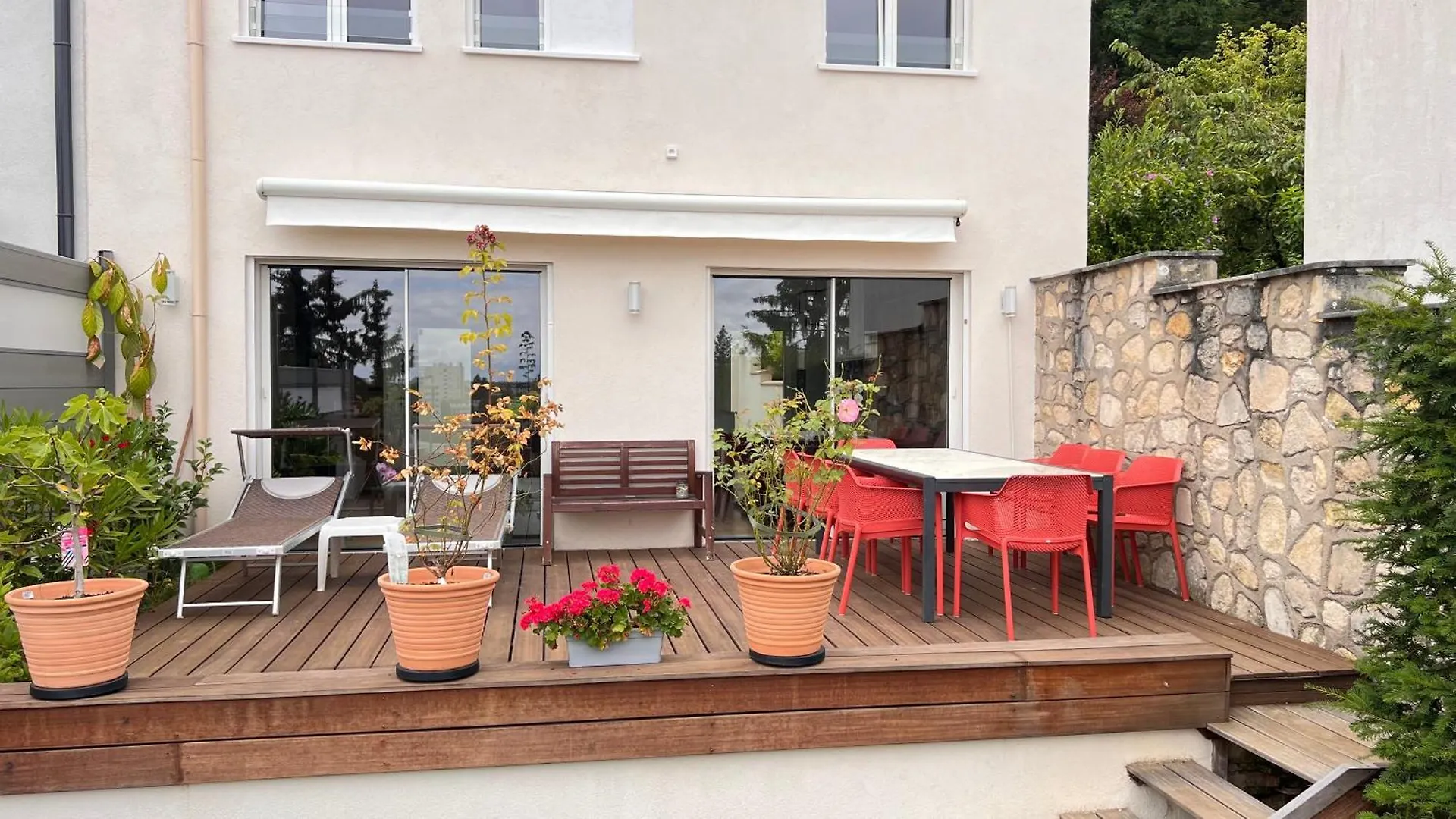 Les Deux Cerfs Villa Fontenay-aux-Roses 0*,  France